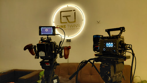 CINE TWINS
